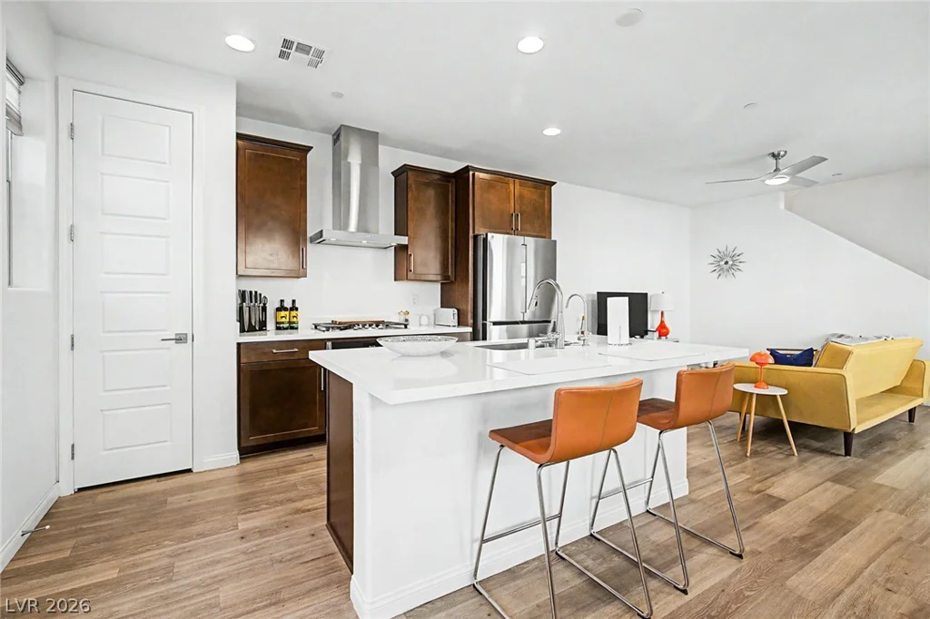 72 Kimberlite, Henderson, NV 89011