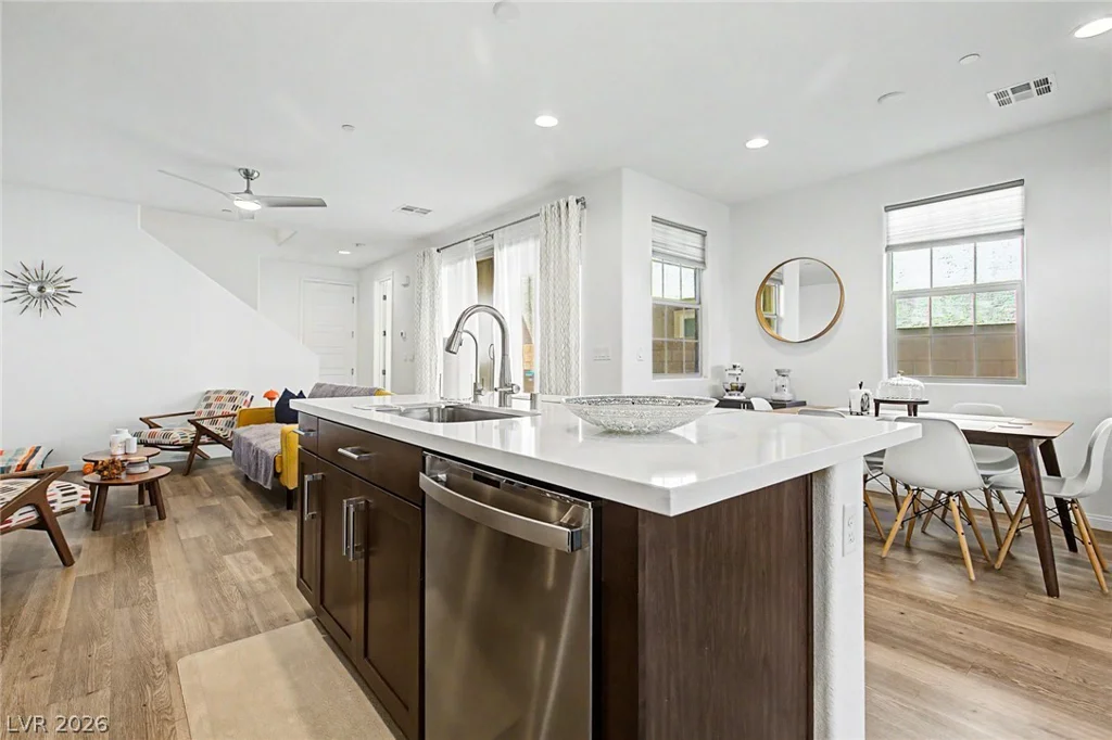 72 Kimberlite, Henderson, NV 89011