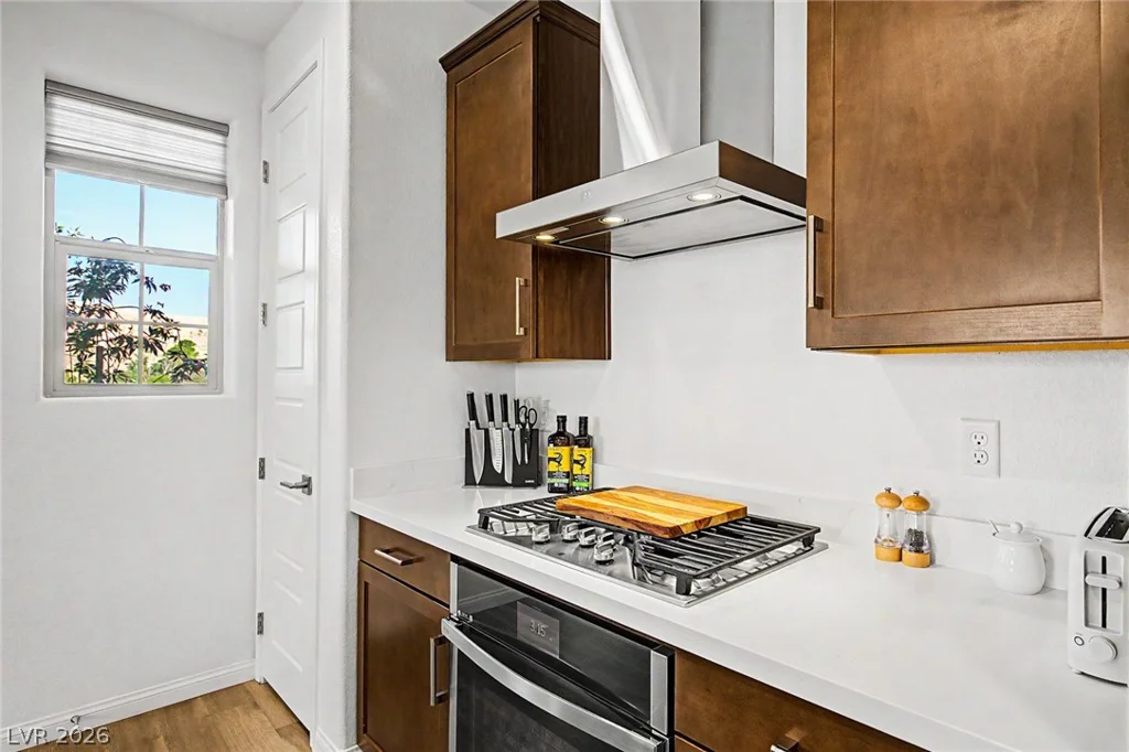 72 Kimberlite, Henderson, NV 89011