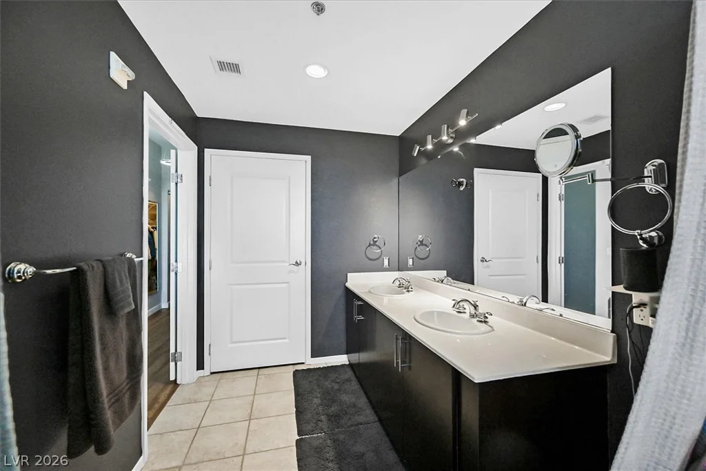 8255 Las Vegas, Las Vegas, NV 89123