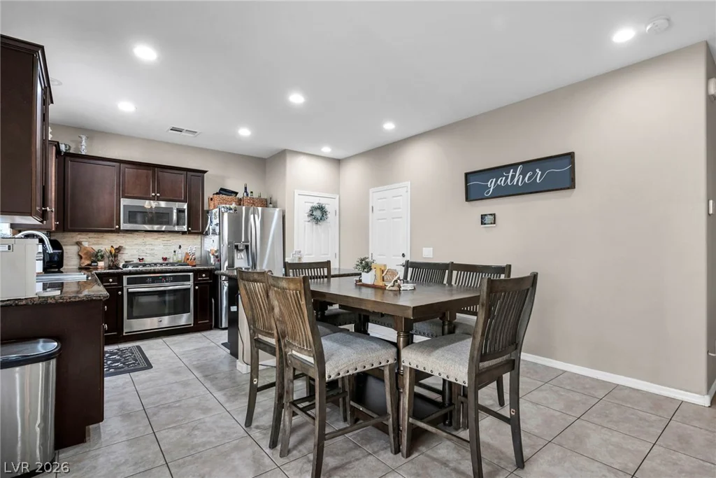 10547 Forum Peak, Las Vegas, NV 89166
