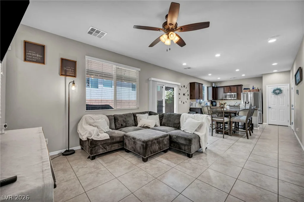 10547 Forum Peak, Las Vegas, NV 89166