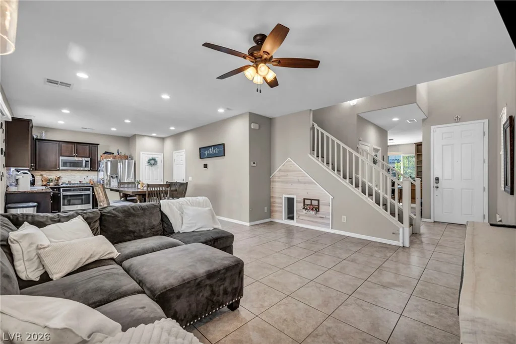 10547 Forum Peak, Las Vegas, NV 89166