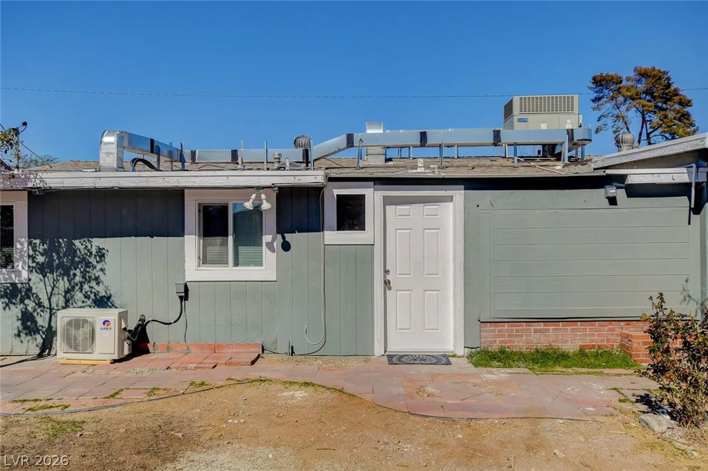 4619 Garden, Las Vegas, NV 89107
