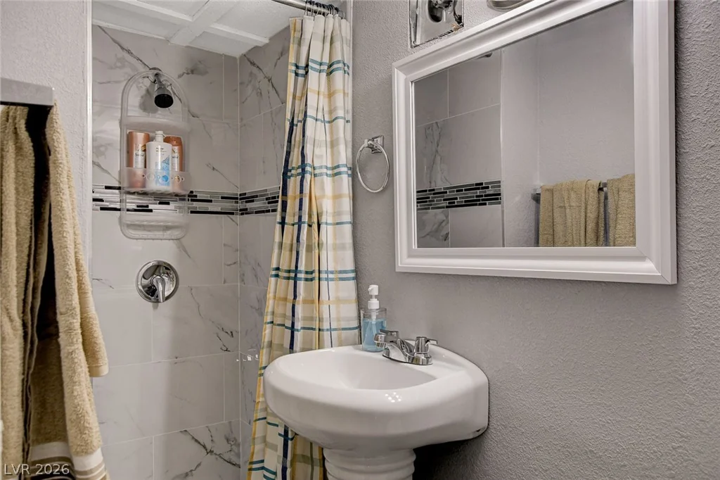 4619 Garden, Las Vegas, NV 89107