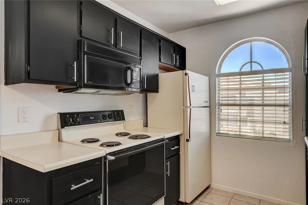 3150 Soft Breezes, Las Vegas, NV 89128