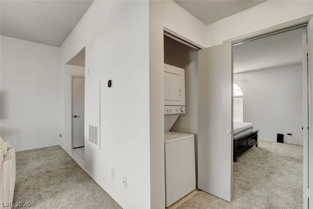 3150 Soft Breezes, Las Vegas, NV 89128