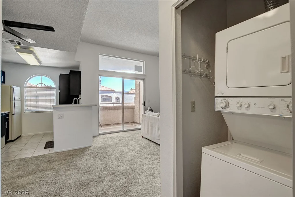 3150 Soft Breezes, Las Vegas, NV 89128