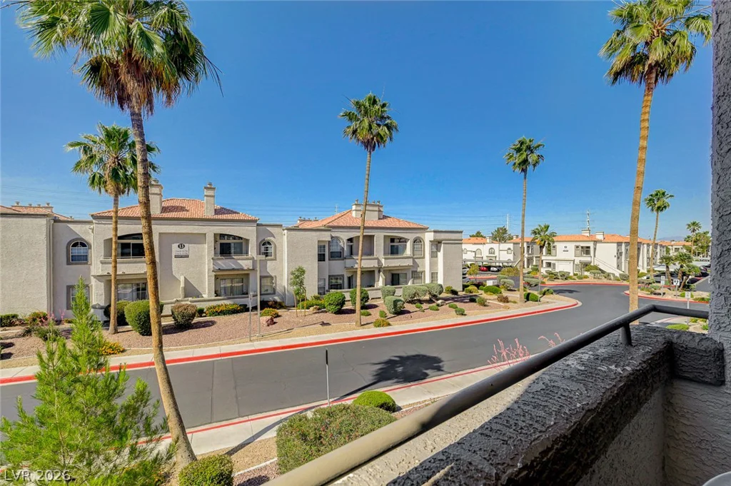 3150 Soft Breezes, Las Vegas, NV 89128