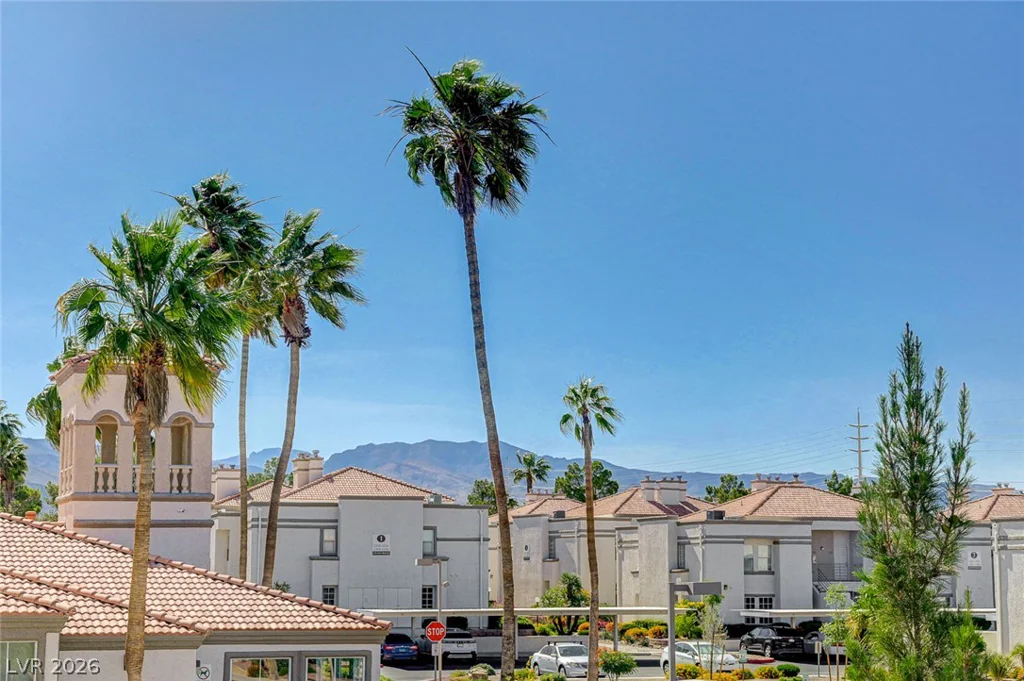 3150 Soft Breezes, Las Vegas, NV 89128