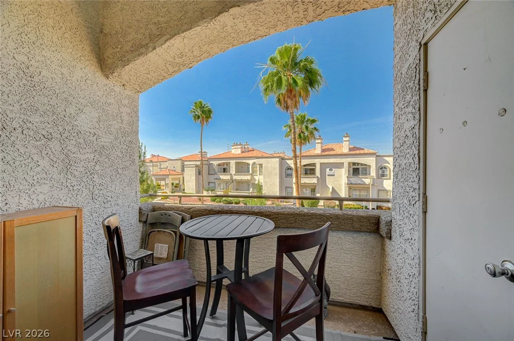 3150 Soft Breezes, Las Vegas, NV 89128