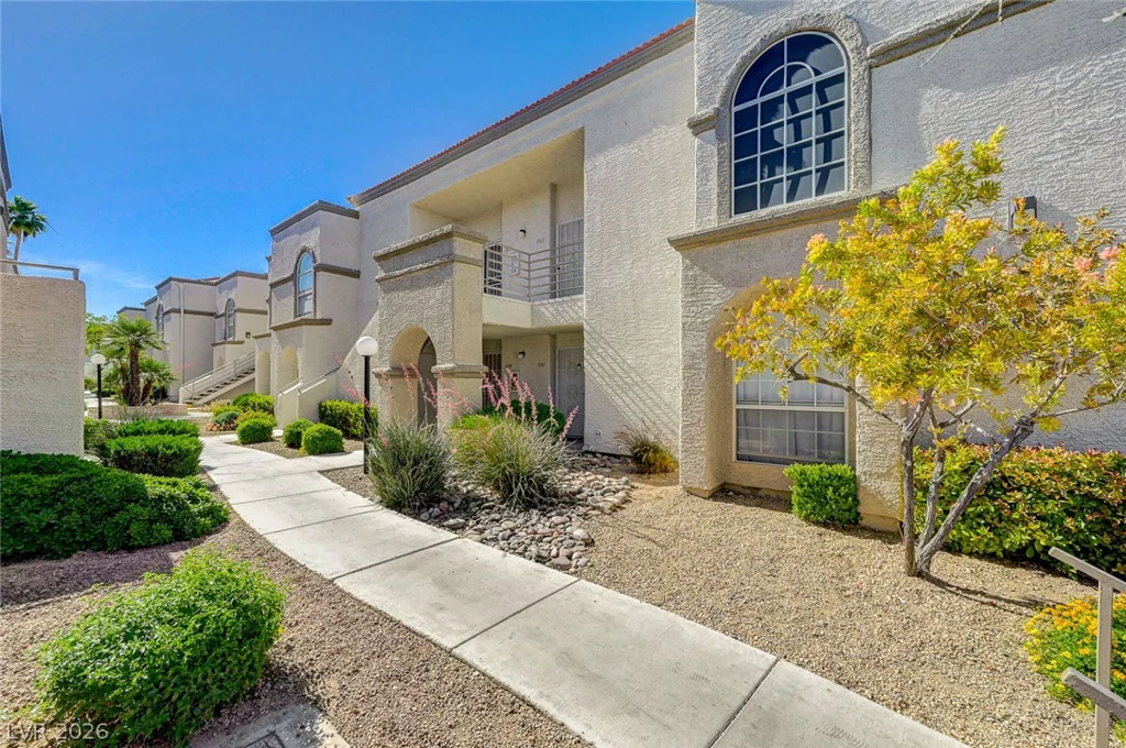 3150 Soft Breezes, Las Vegas, NV 89128