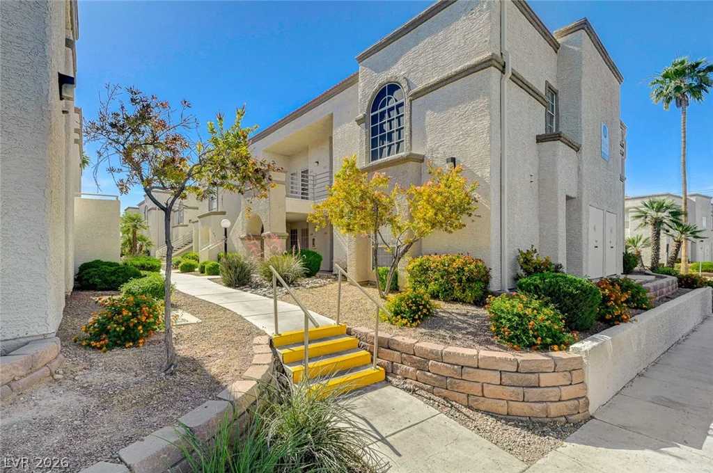 3150 Soft Breezes, Las Vegas, NV 89128
