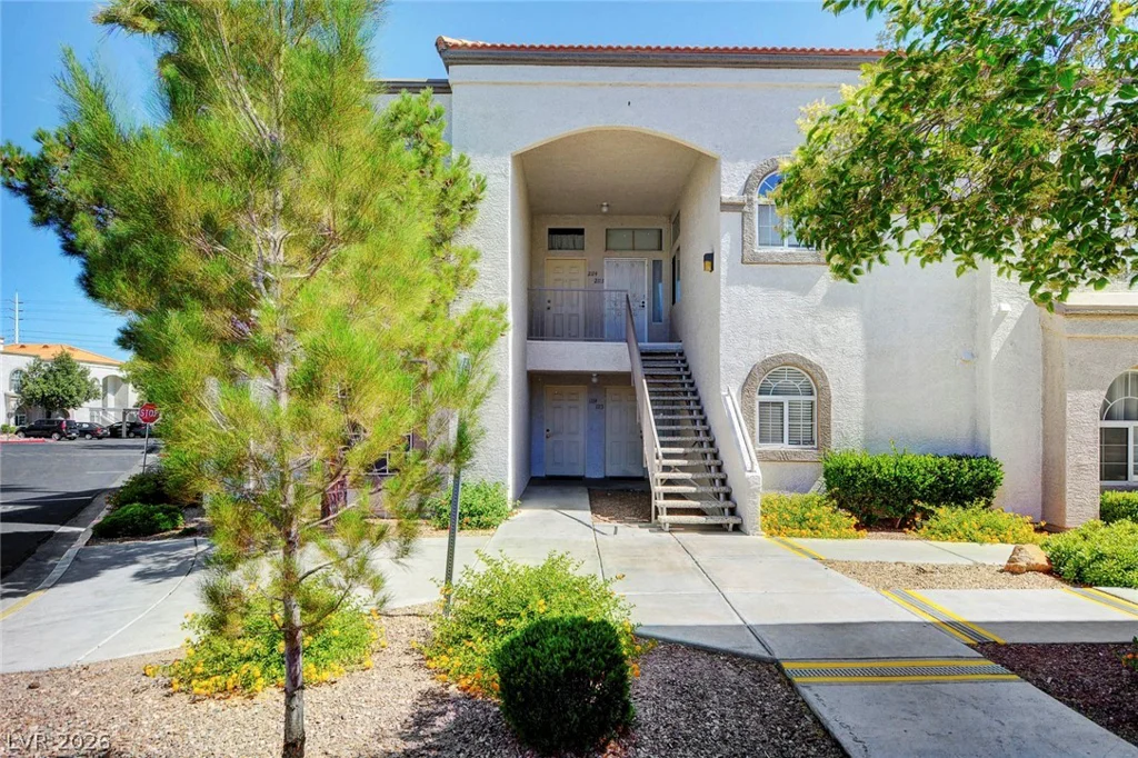 3150 Soft Breezes, Las Vegas, NV 89128