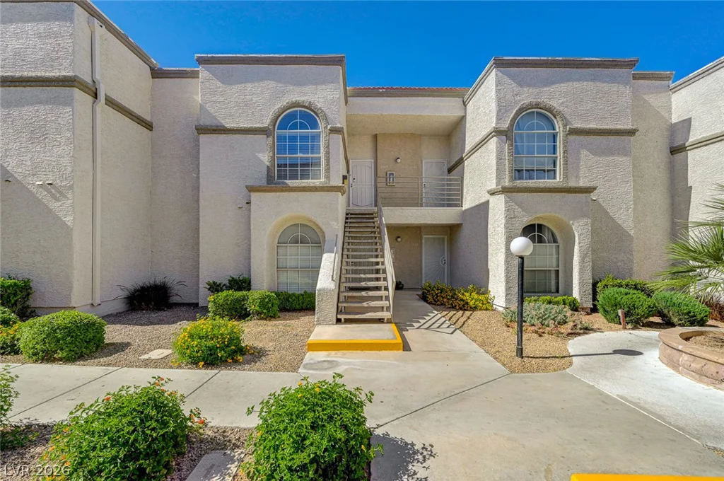 3150 Soft Breezes, Las Vegas, NV 89128