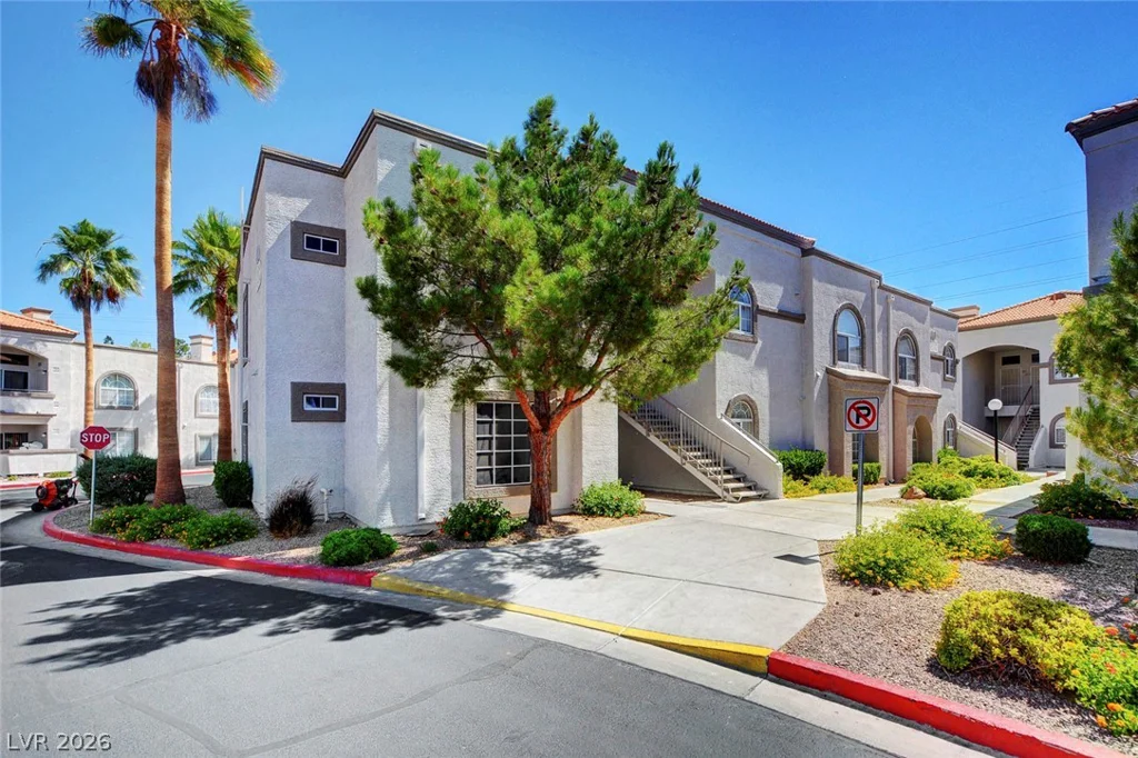 3150 Soft Breezes, Las Vegas, NV 89128