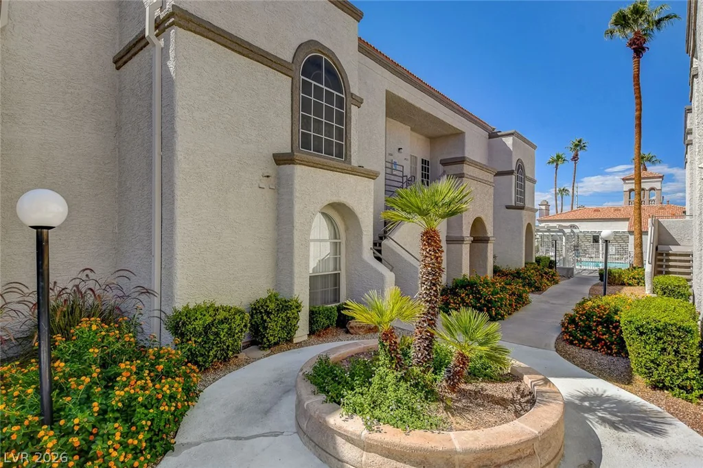 3150 Soft Breezes, Las Vegas, NV 89128