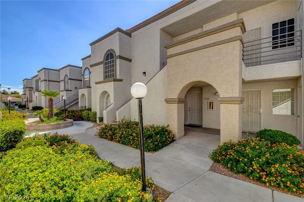3150 Soft Breezes, Las Vegas, NV 89128