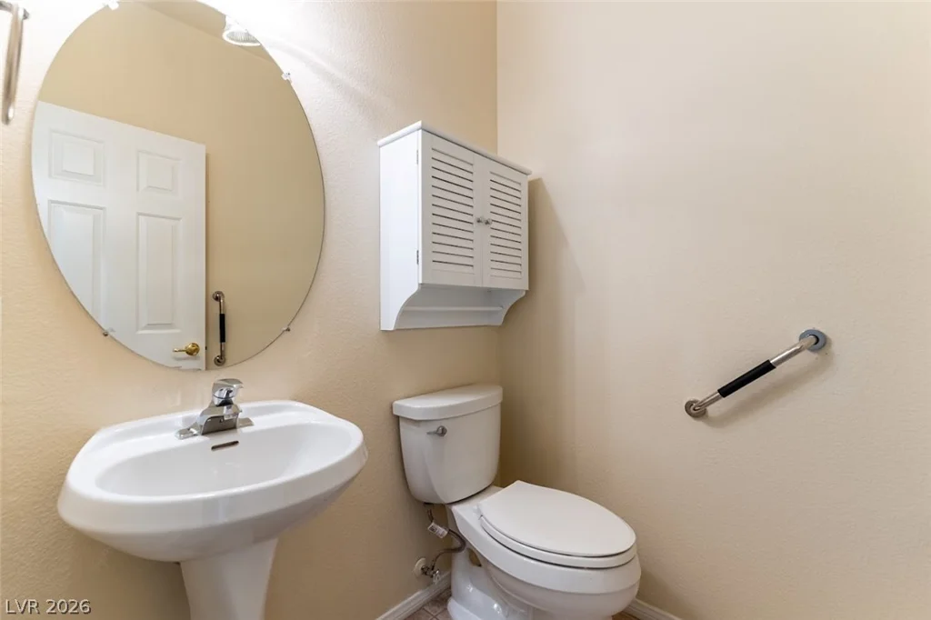 240 Whitly Bay, Las Vegas, NV 89148