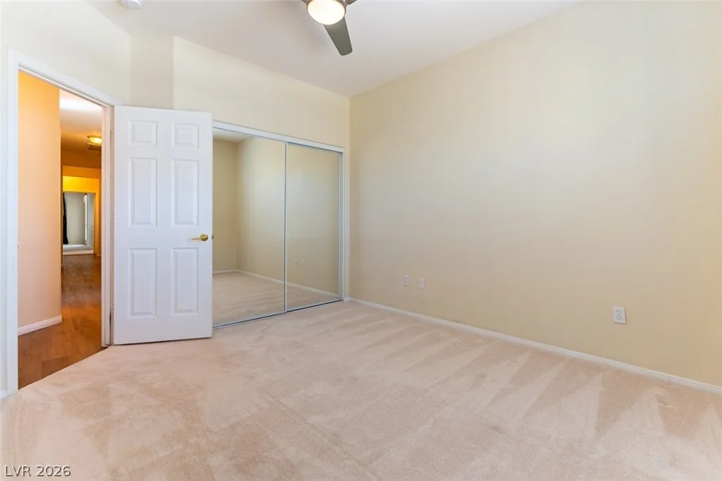 240 Whitly Bay, Las Vegas, NV 89148