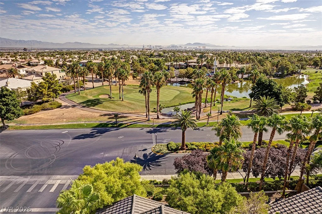 240 Whitly Bay, Las Vegas, NV 89148