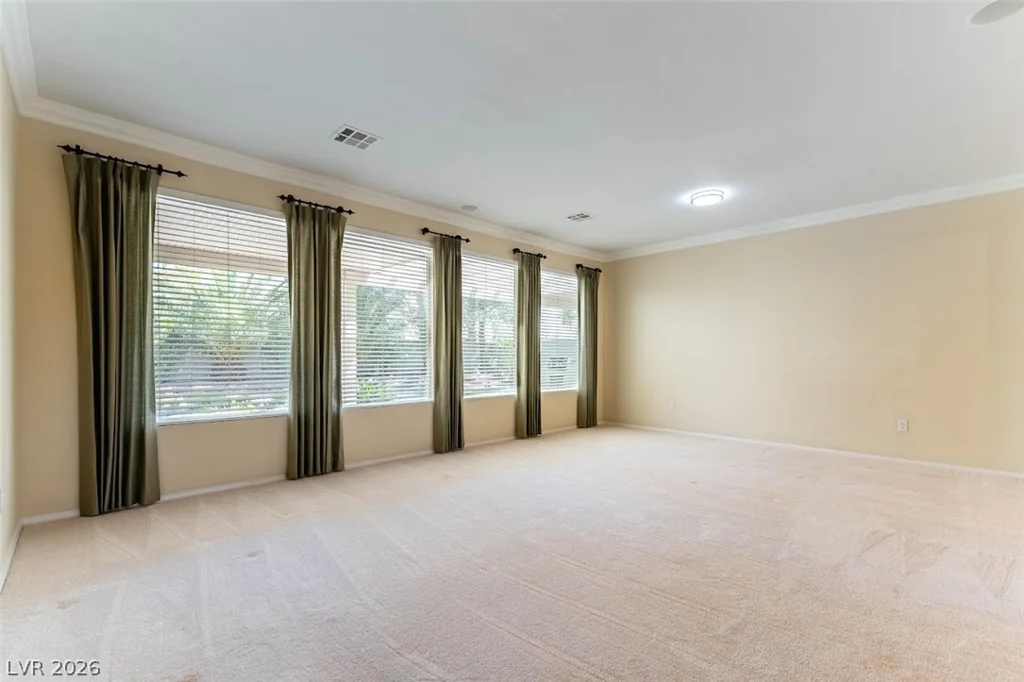 240 Whitly Bay, Las Vegas, NV 89148
