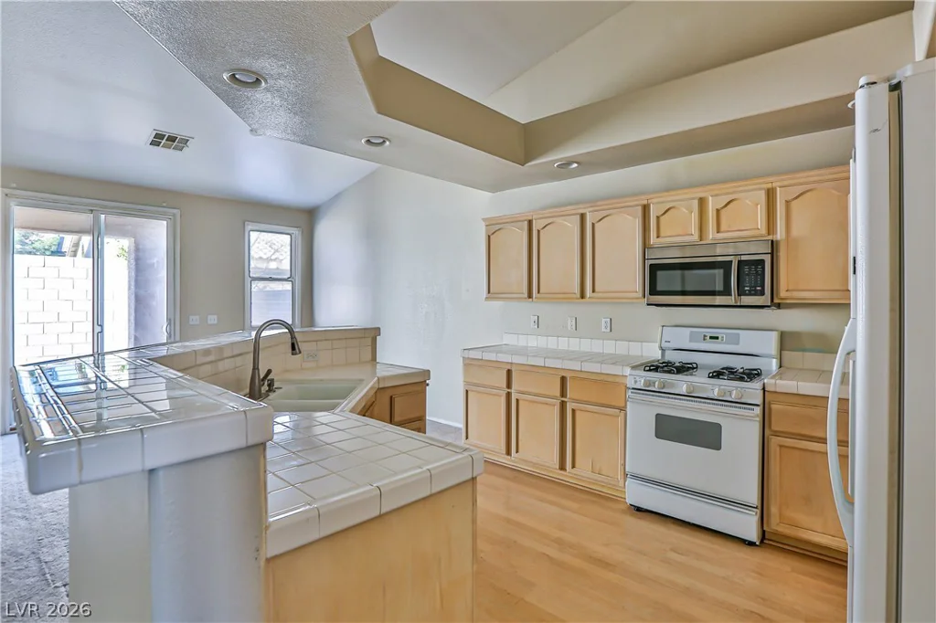 211 Crown Imperial, Henderson, NV 89074