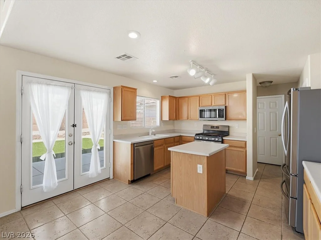 3938 Rain Flower, North Las Vegas, NV 89031