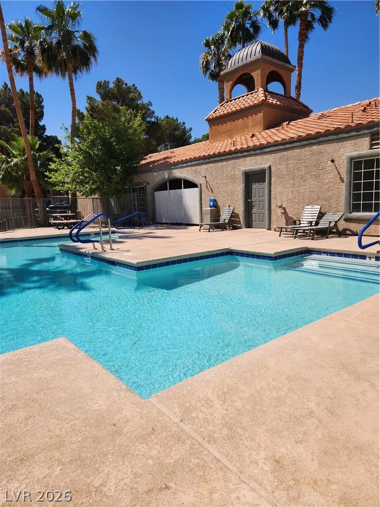 230 Mission Newport, Las Vegas, NV 89107
