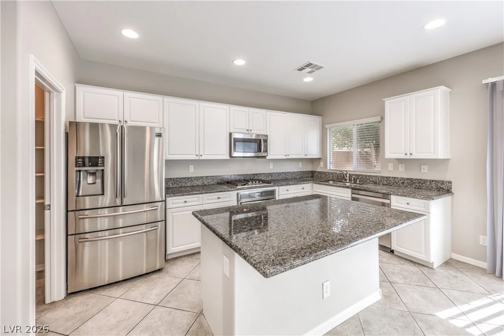 6974 Walden Park, Las Vegas, NV 89166
