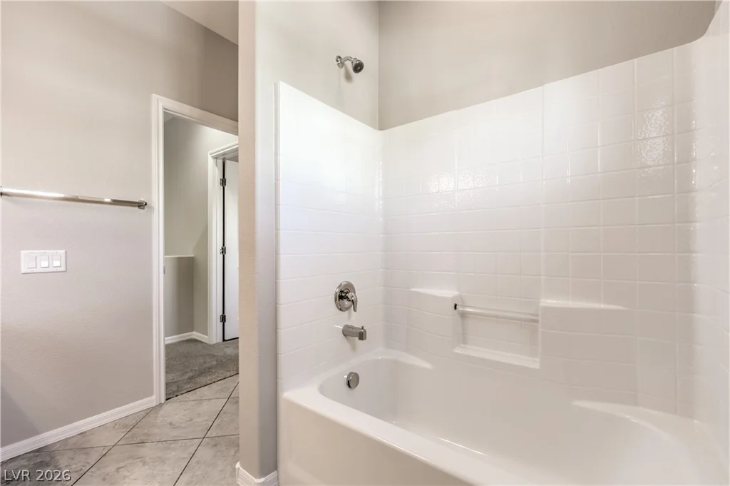 6974 Walden Park, Las Vegas, NV 89166
