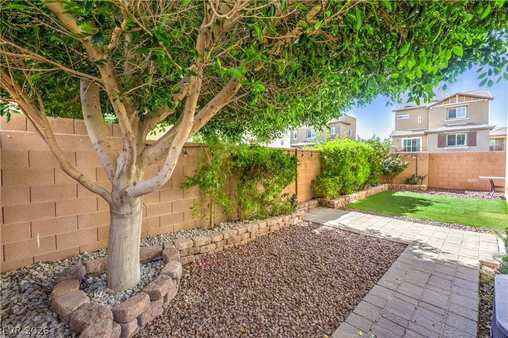 6974 Walden Park, Las Vegas, NV 89166