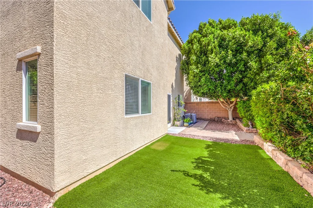 6974 Walden Park, Las Vegas, NV 89166