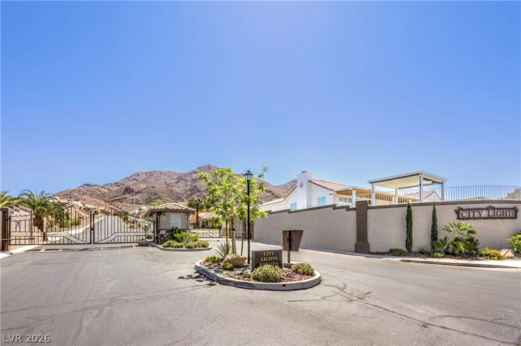 1840 Balzac, Las Vegas, NV 89156