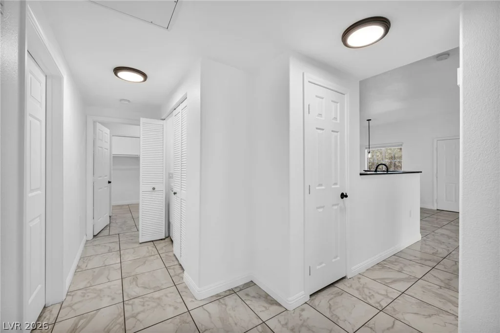 3400 Cabana, Las Vegas, NV 89122