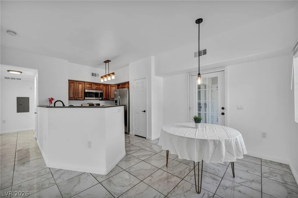 3400 Cabana, Las Vegas, NV 89122