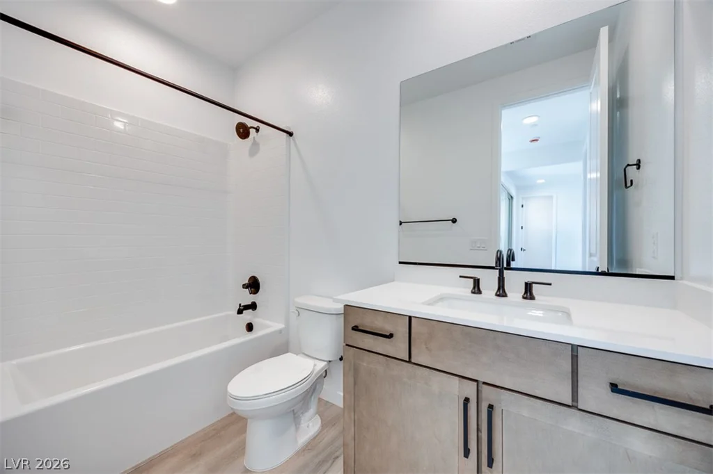 10312 Peako Hills, Las Vegas, NV 89166