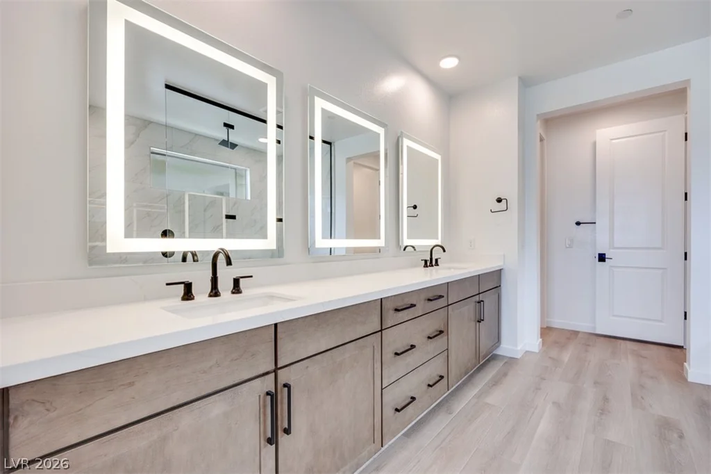 10312 Peako Hills, Las Vegas, NV 89166