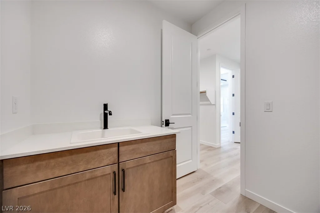 10312 Peako Hills, Las Vegas, NV 89166