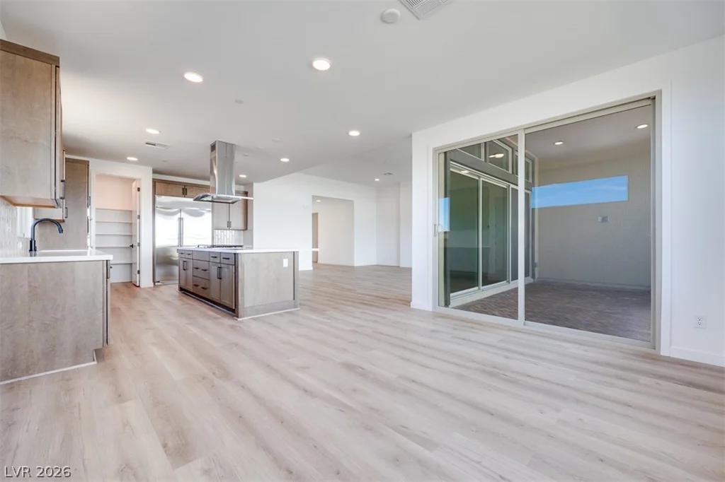 10312 Peako Hills, Las Vegas, NV 89166