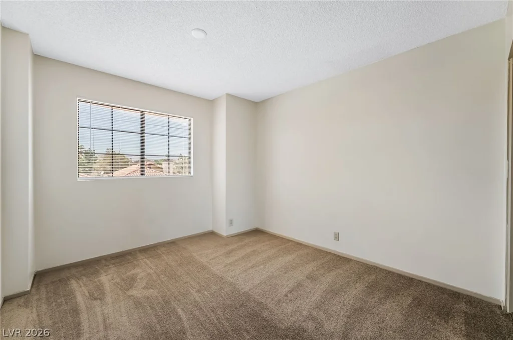 4782 Farlington, Las Vegas, NV 89147