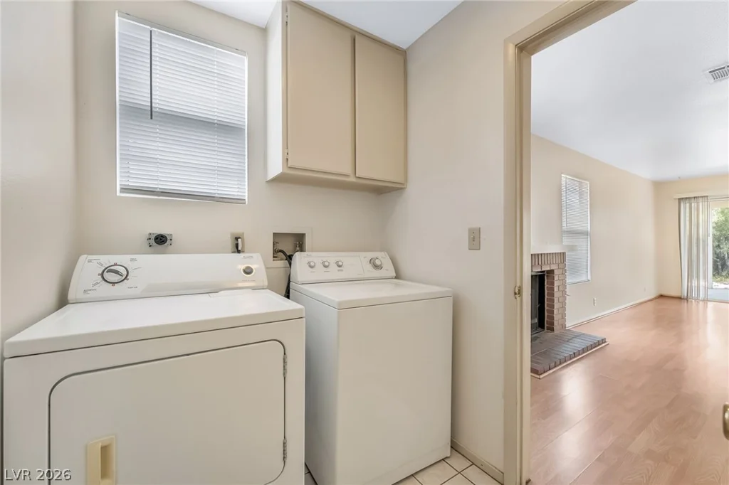 4782 Farlington, Las Vegas, NV 89147