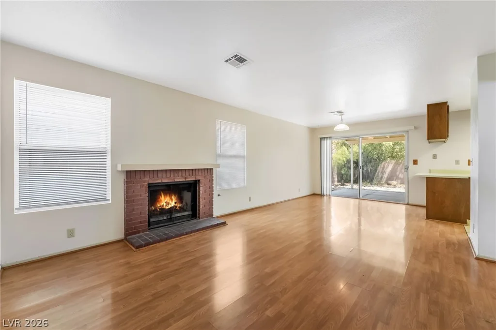 4782 Farlington, Las Vegas, NV 89147