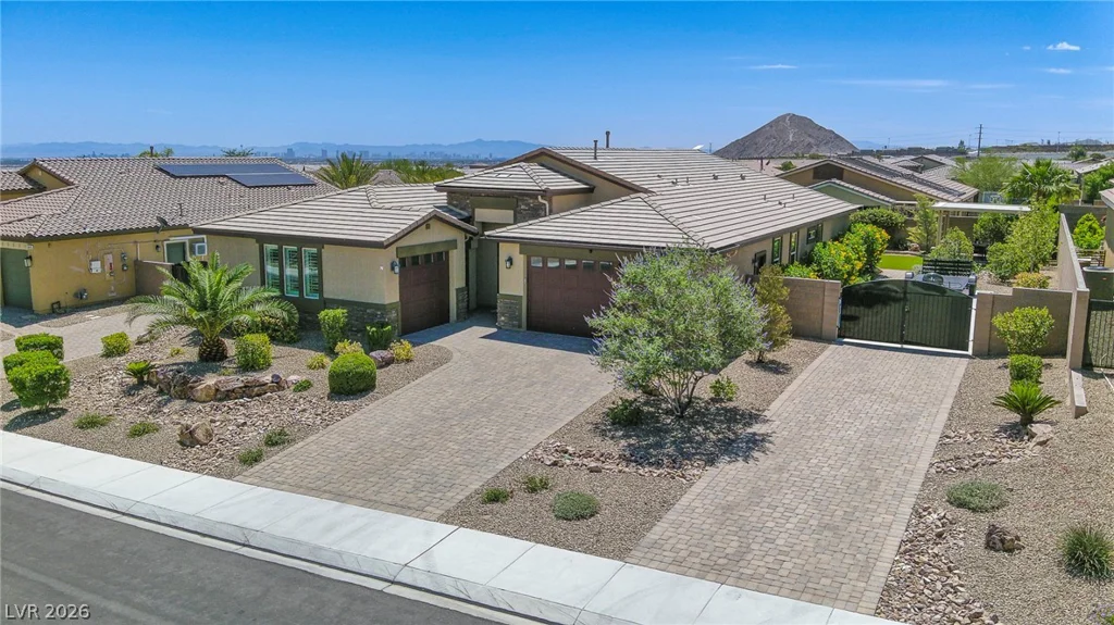 10425 Amulet Ridge, Las Vegas, NV 89149