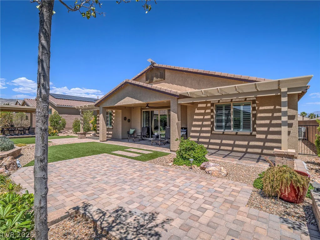 10425 Amulet Ridge, Las Vegas, NV 89149