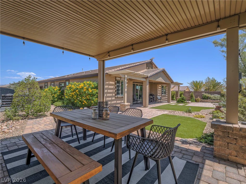 10425 Amulet Ridge, Las Vegas, NV 89149