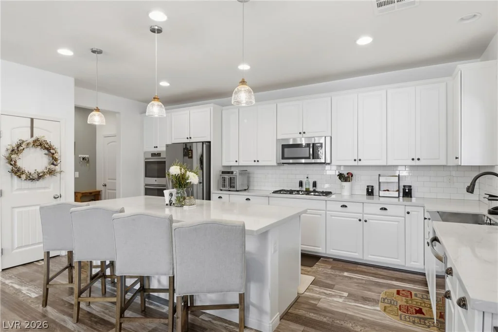 9481 Brough, Las Vegas, NV 89178