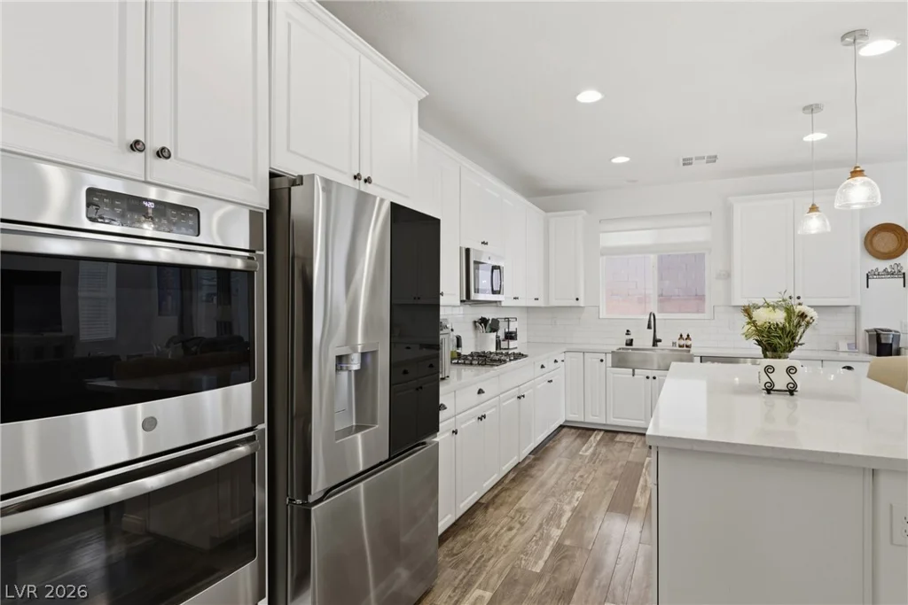 9481 Brough, Las Vegas, NV 89178