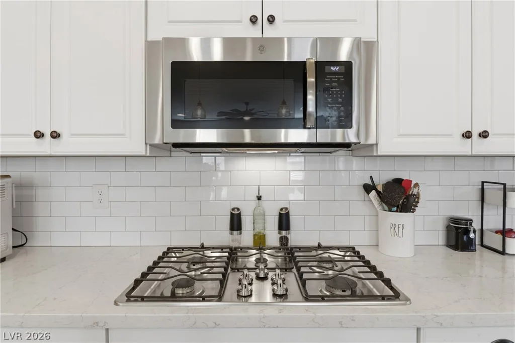 9481 Brough, Las Vegas, NV 89178