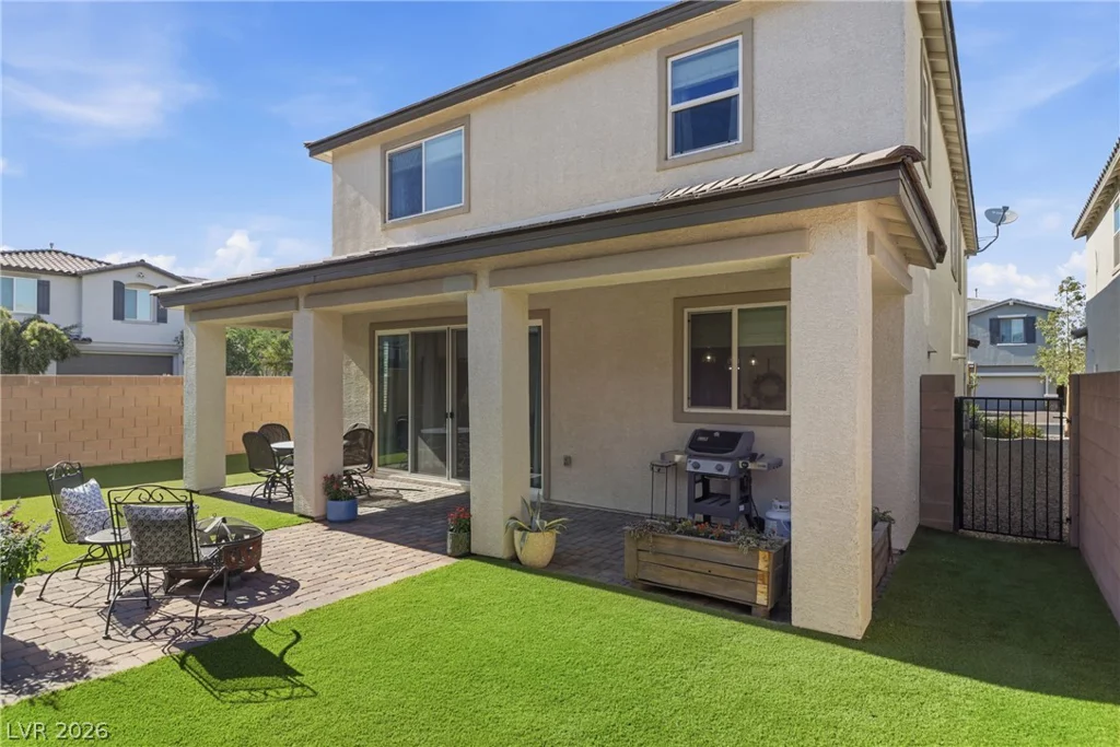 9481 Brough, Las Vegas, NV 89178